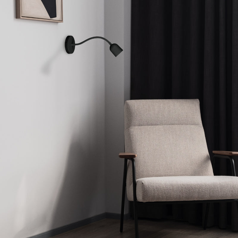 Lampa nástěnná DPM R4T-4W-B černá