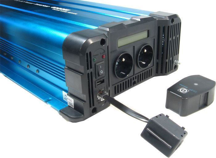 Měnič napětí FS2000 48V/230V 2000W čistá sinusovka D.O. bezdrátové