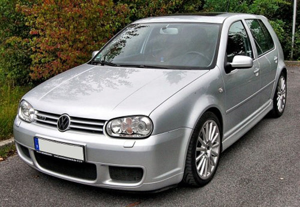 Plastové lemy blatníků VW Golf IV 1997 - 2004