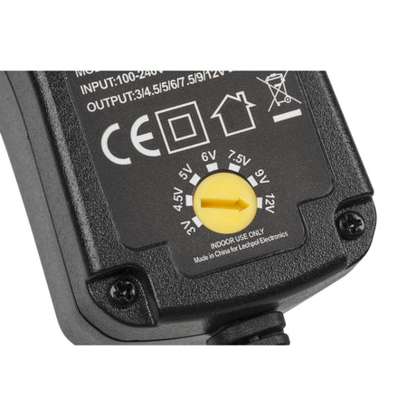 Adaptér napájecí 3-12V 500mA KEMOT URZ1186
