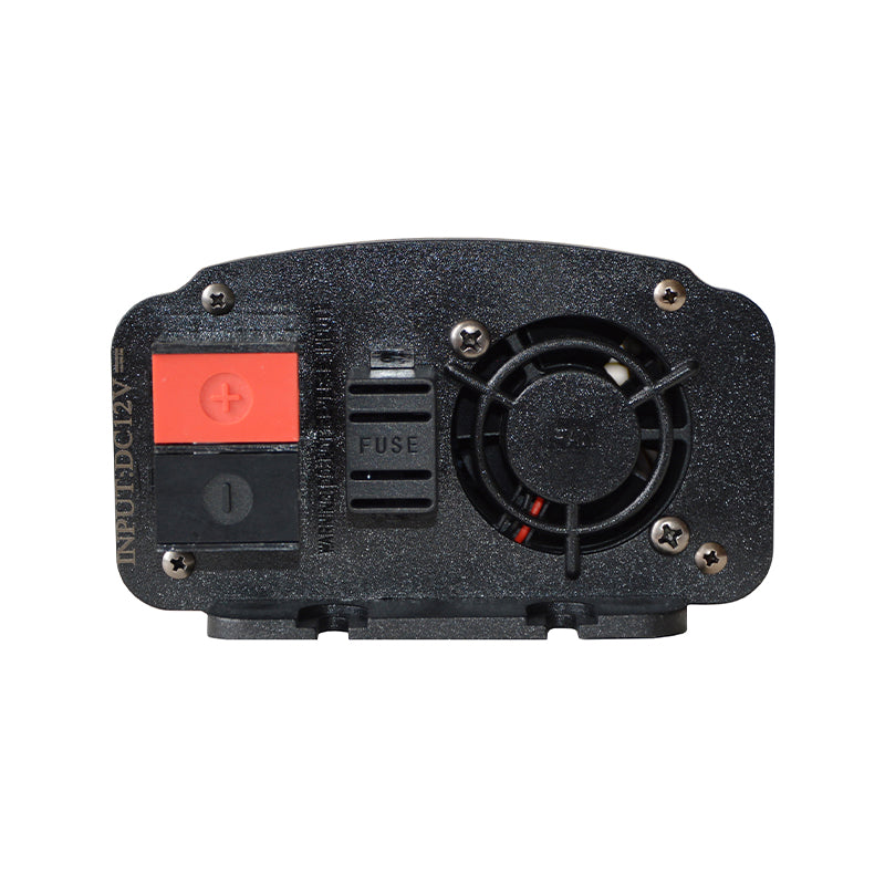 Měnič napětí GETI GPI  612 12V/230V 600W USB Schuko