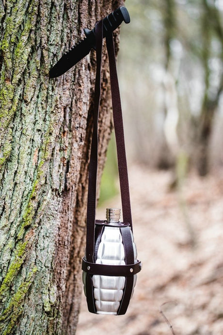 Láhev placatka GADGET MASTER Outdoor Hip Flask Grenade
