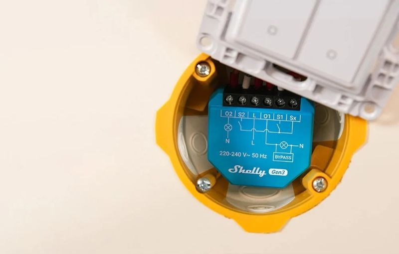 Smart ovladač osvětlení SHELLY 2L Gen3 WiFi