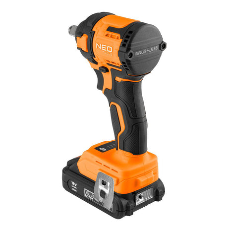 Utahovák rázový NEO TOOLS 04-613 bez akumulátoru