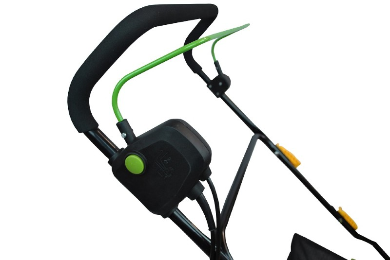 Vertikutátor PROCRAFT PSC400