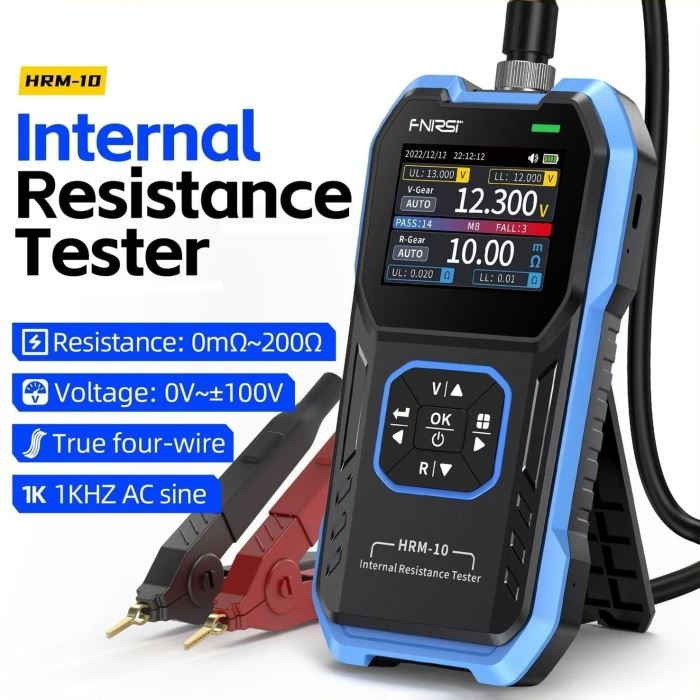 Tester baterií FNIRSI HRM-10.