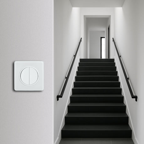 Vypínač ELECTROMALT OVAL OVA1009W bílý