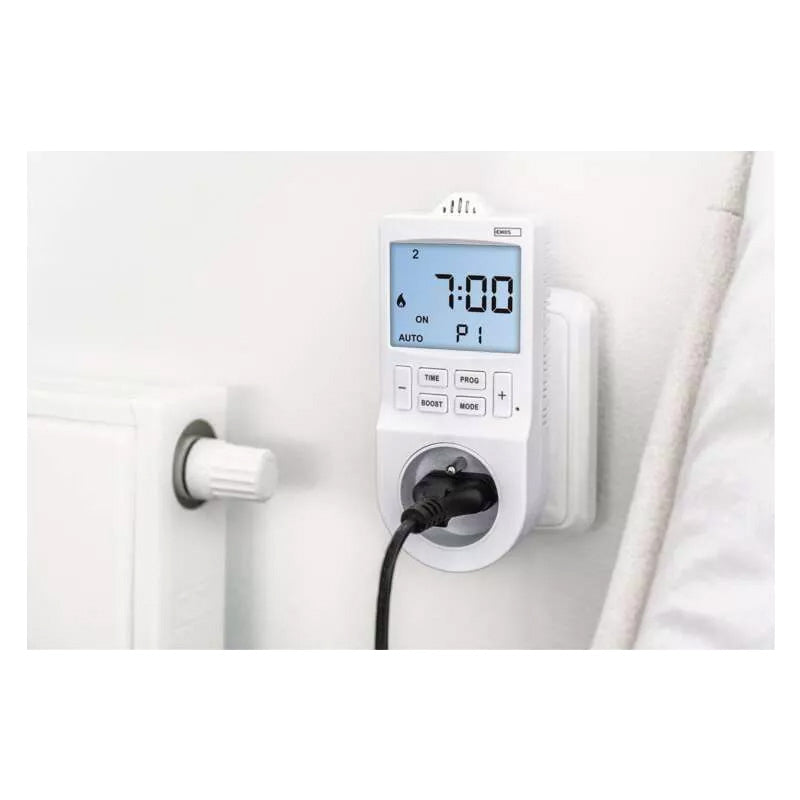 Termostat EMOS P5660FR zásuvkový s funkcí digitálního časovače 2v1