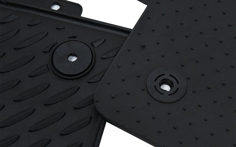 Koberce gumové COMPASS PERFECT FIT FIT P1 s fixací sada 4ks